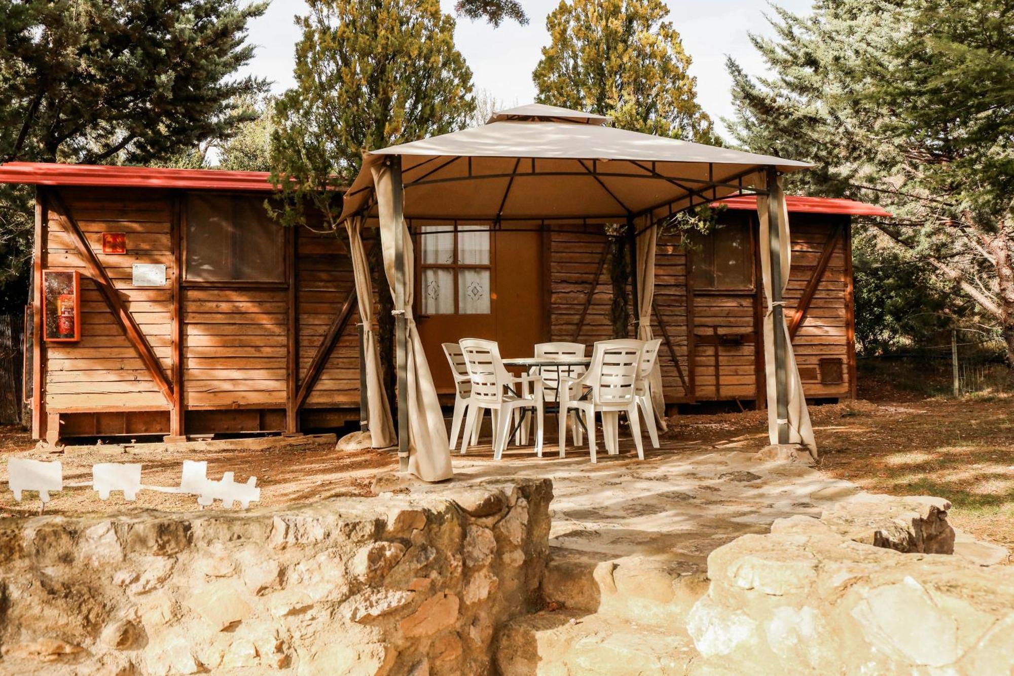 Camping Castillo De Loarre Luaran gambar