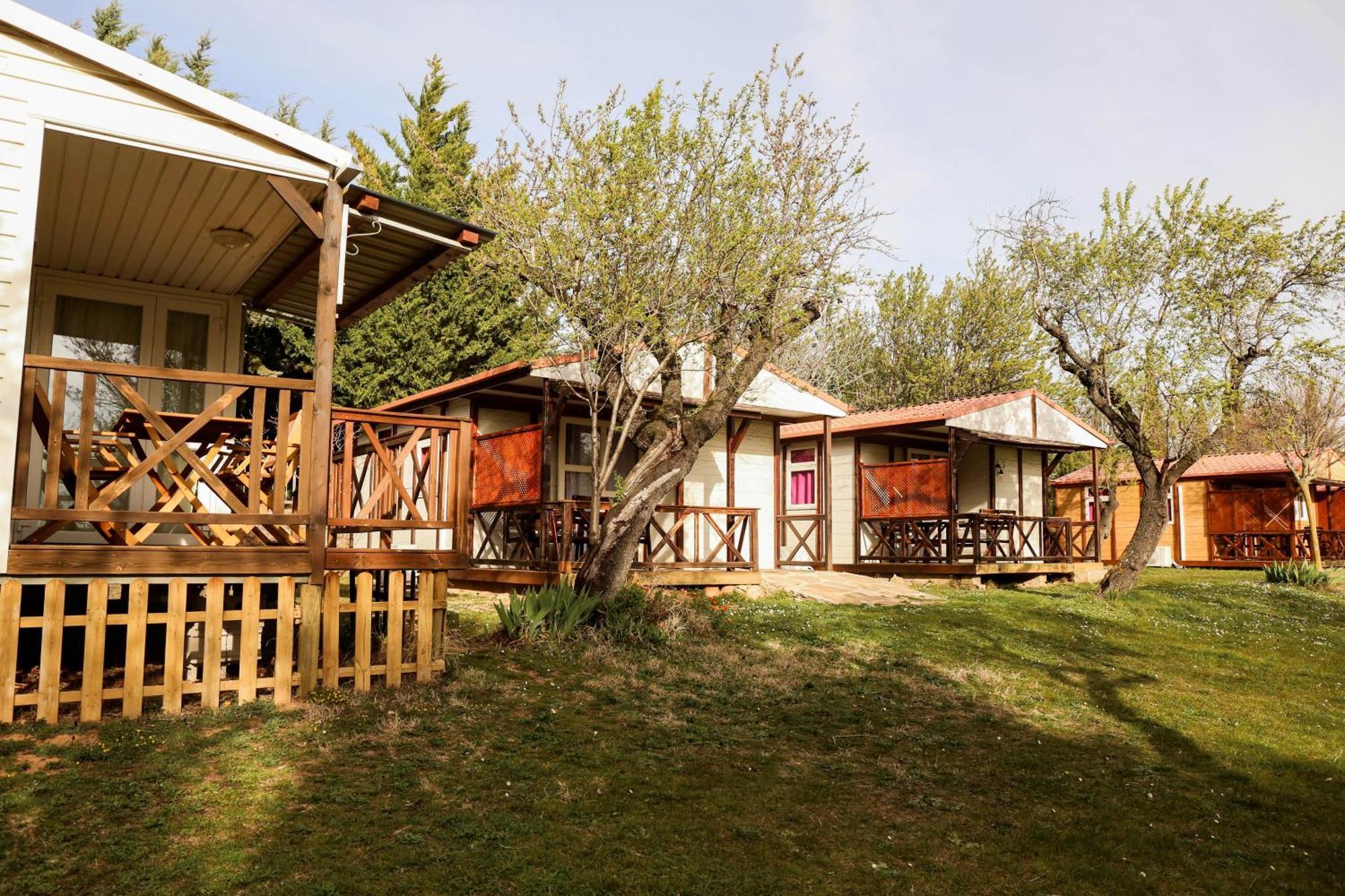 Camping Castillo De Loarre Luaran gambar