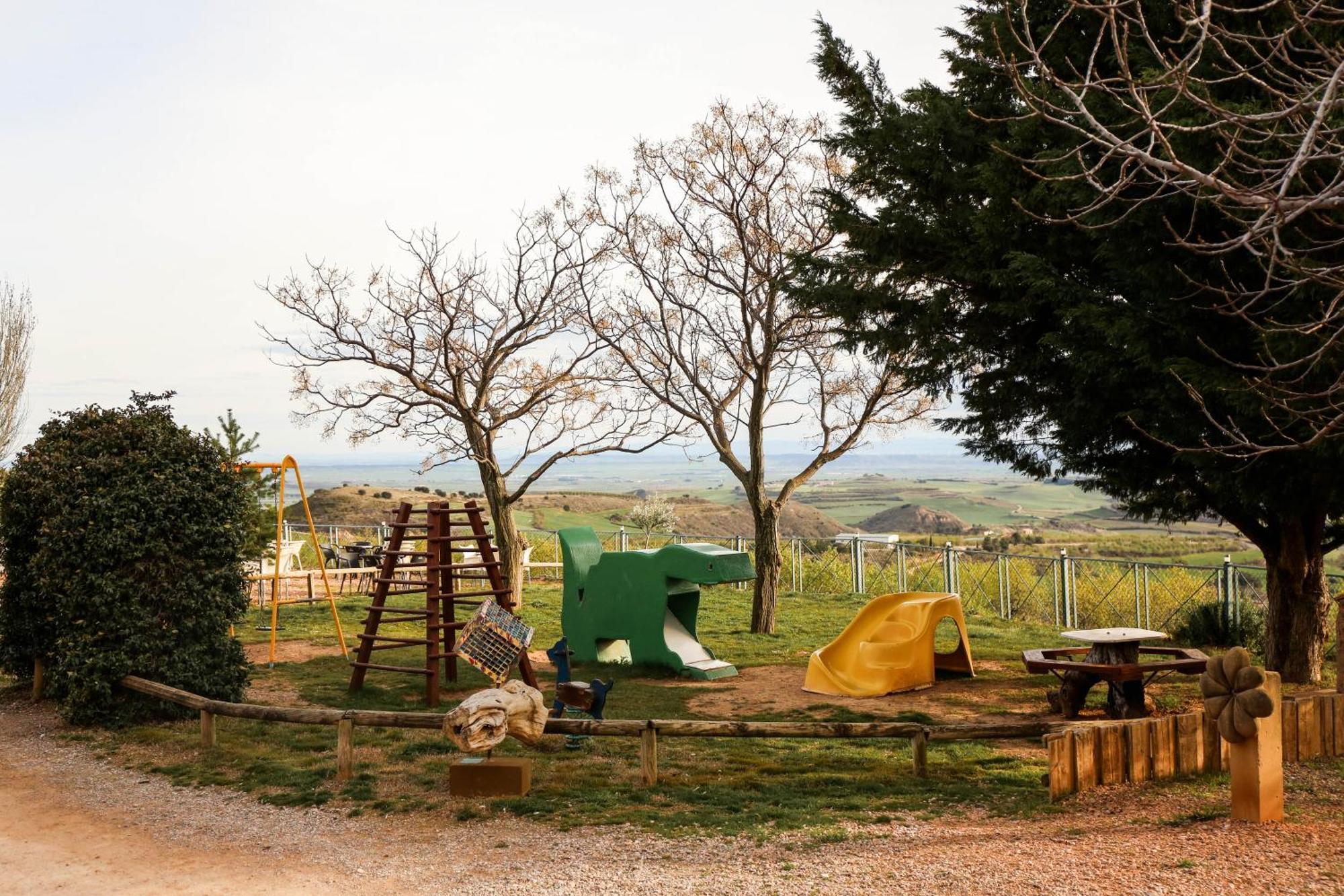 Camping Castillo De Loarre Luaran gambar