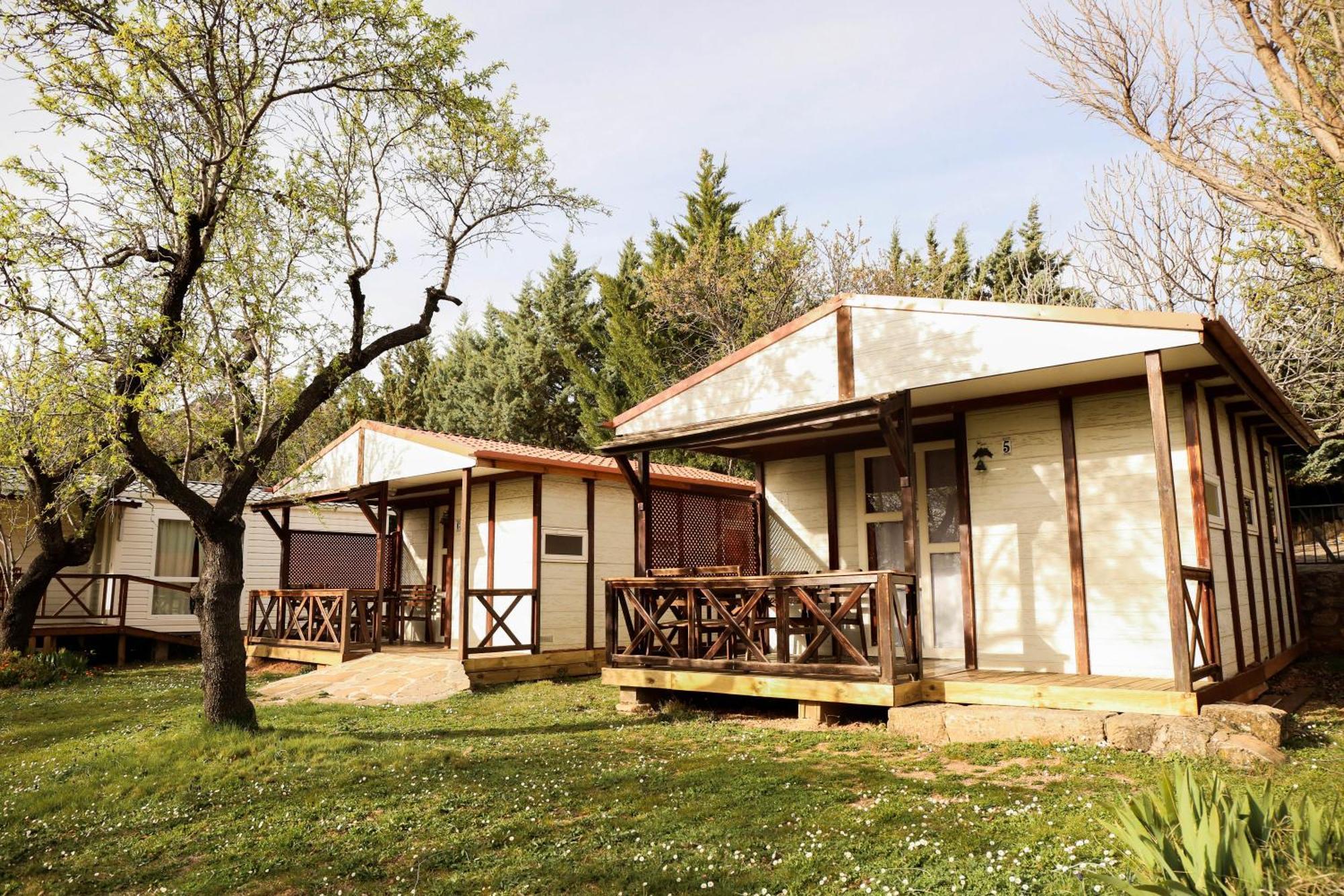 Camping Castillo De Loarre Luaran gambar