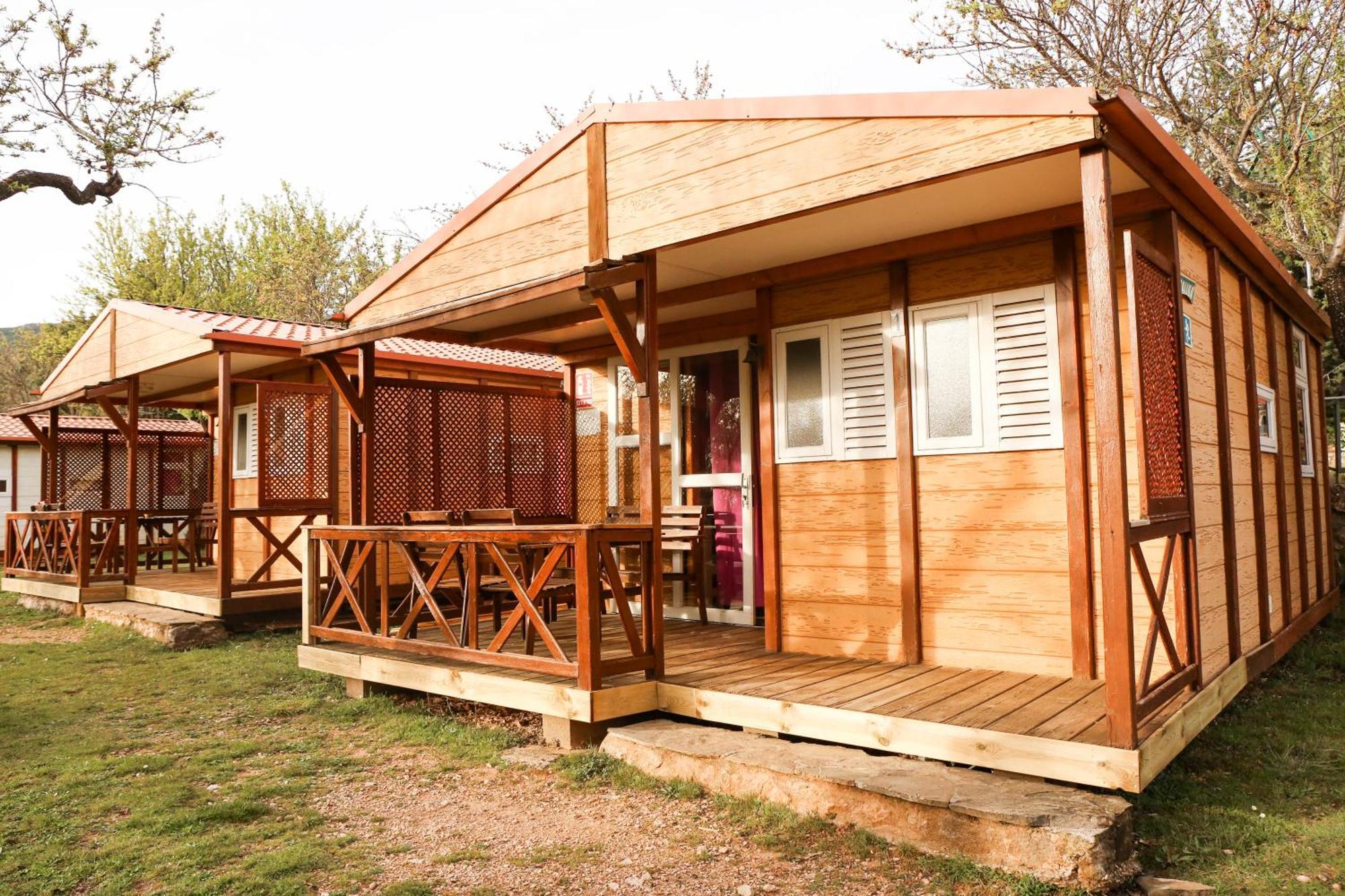 Camping Castillo De Loarre Luaran gambar