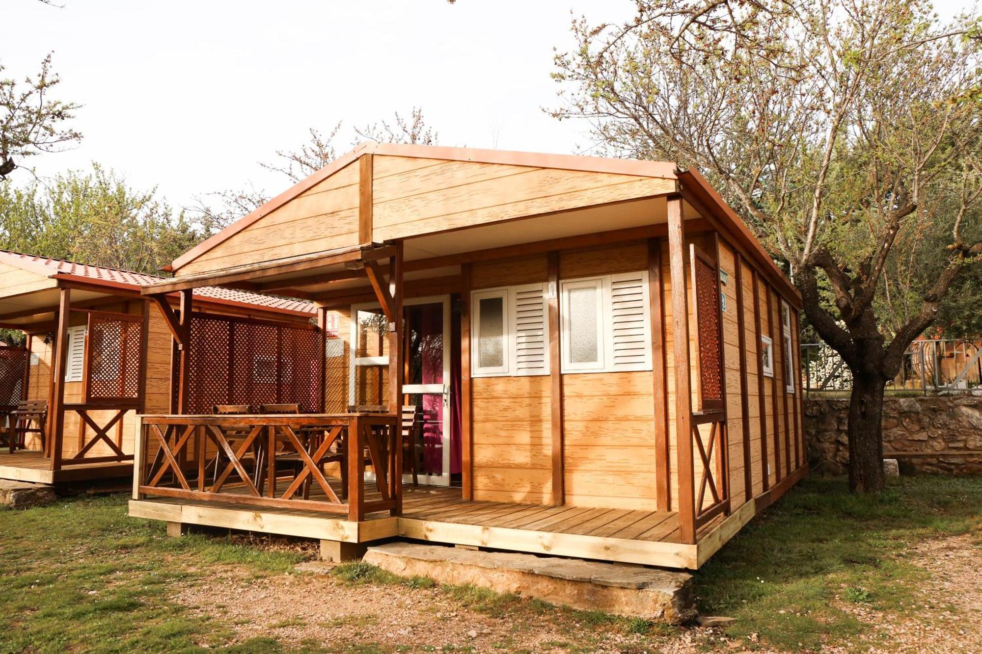 Camping Castillo De Loarre Luaran gambar
